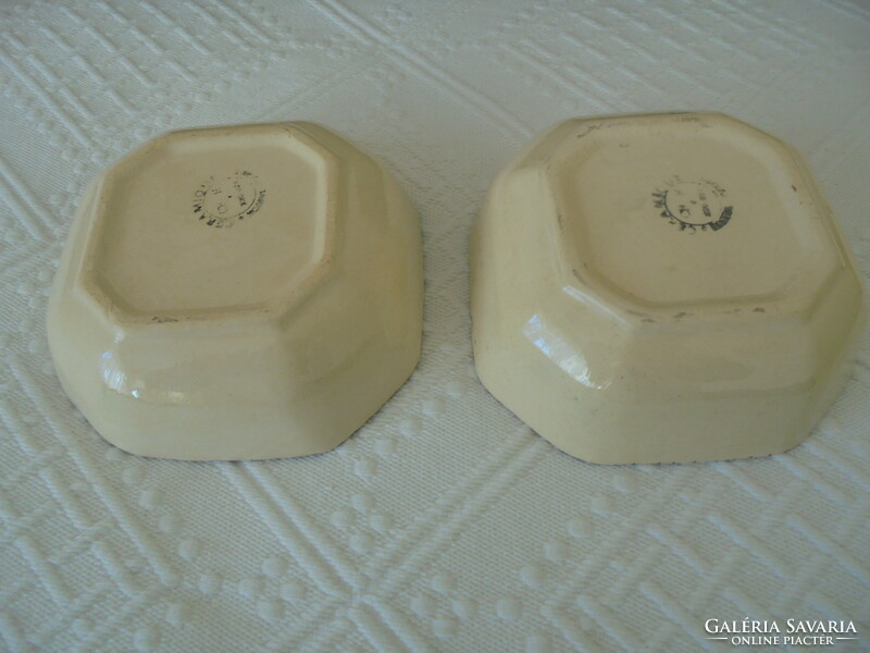 8 Angled ceramic bowls, 2 pcs
