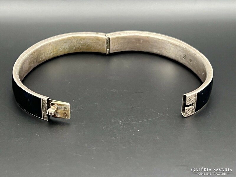 Antique silver high-gloss enamel bracelet