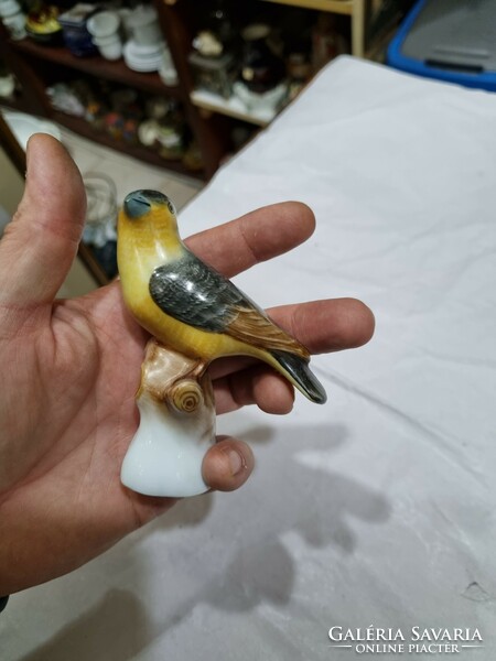 Herend porcelain bird figurine