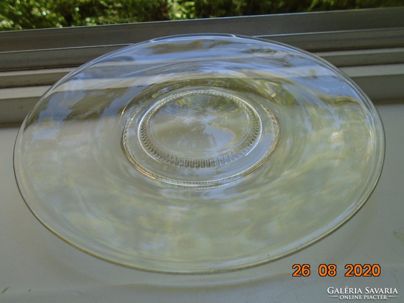 Modern line glass plate with ribbed polished base