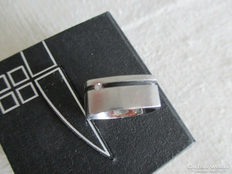 Stainless steel design ring set with glasses (real cut diamonds) in a box (ernstes design)