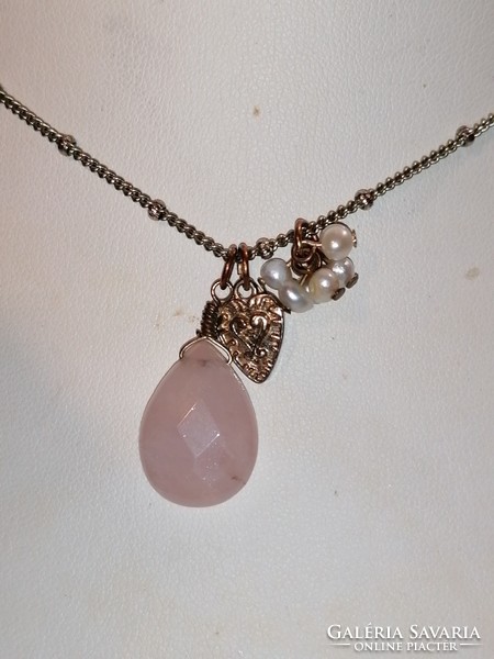 Rose quartz pendant with pearls (415)