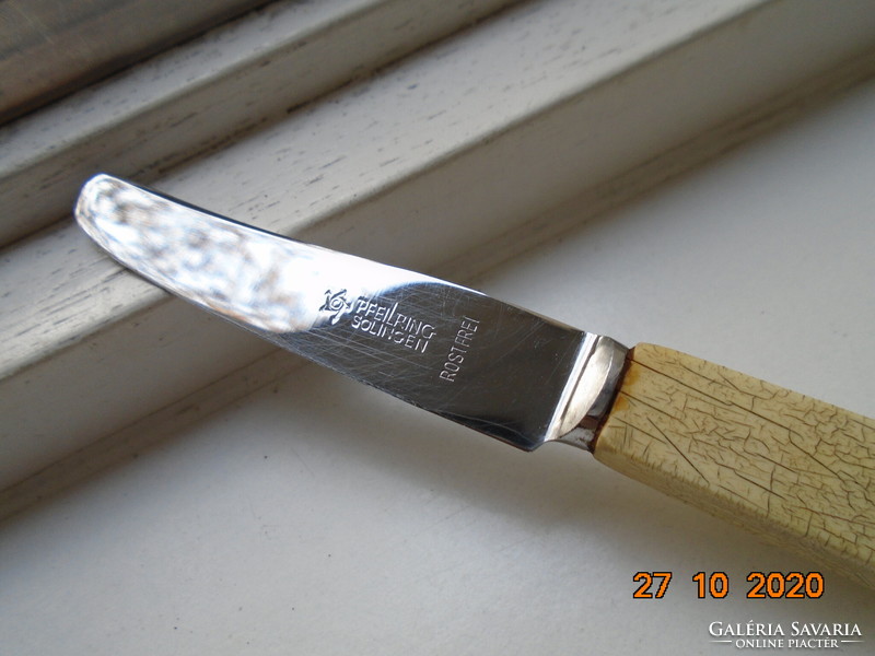 Solingen gesch.Gesch.Pfeilring (= arrow ring) solid can opener, tkg can opener and knife in case