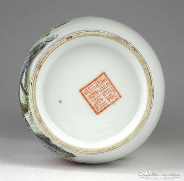 1J120 Antik madaras jelzett kínai porcelán váza 18.5 cm