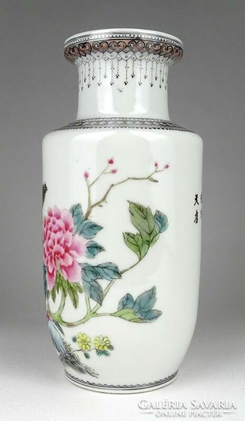 1J120 Antik madaras jelzett kínai porcelán váza 18.5 cm