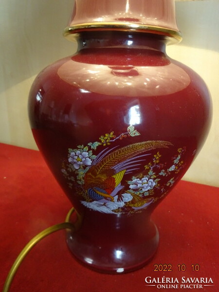 Kolarz Italian table lamp, on a burgundy base with gold pheasant painting. He has! Jokai.