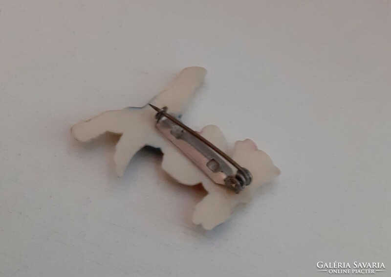 Retro plastic dog brooch pin