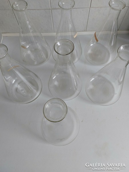 Collection of 7 Ergon and Pyrover 1 liter Erlenmeyer flasks
