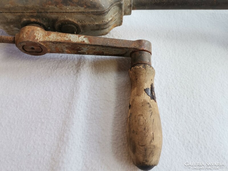 Antik régi kézi fúró, antik fogantyús fúró, egyedi ajándék férfiaknak, vintage használati eszközök