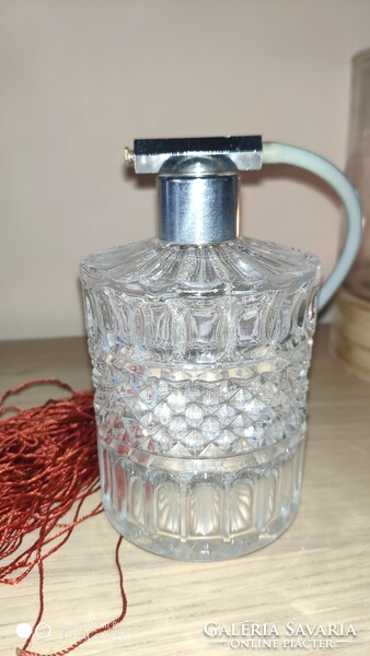 Vintage öntött üveg parfümös üveg parfümszóró