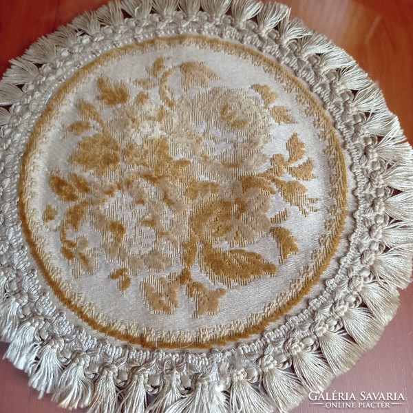 2 Microplush tablecloth, with a showy border, 25 cm in diameter