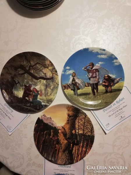Lord of the Rings !!! - Set of 11 porcelain decorative plates (with certification)