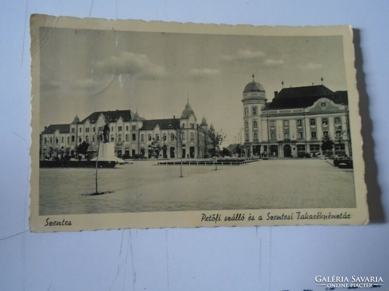 D191138 old postcard Szentes - Petőfi hostel and the Szentes savings bank