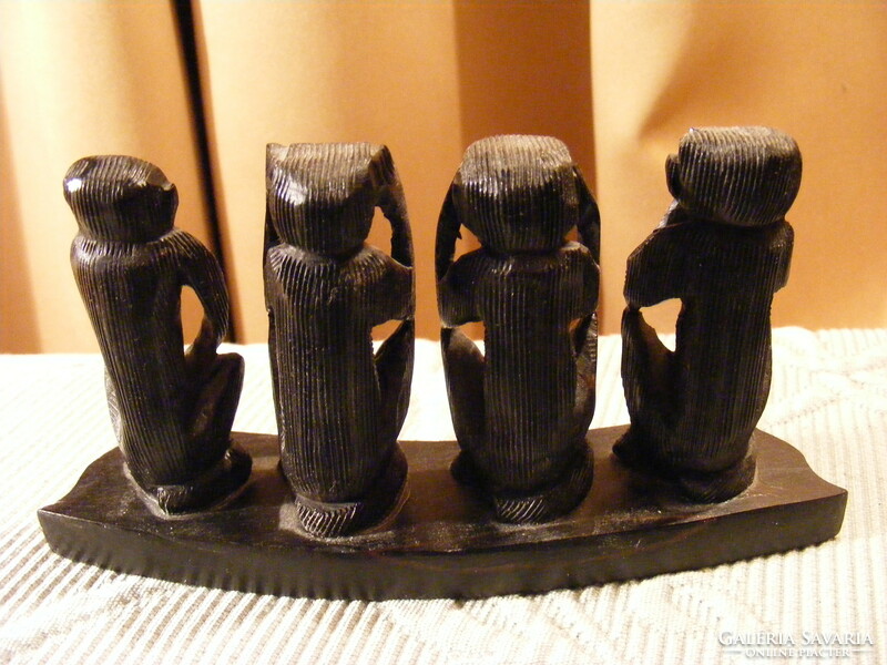 Four wise monkeys