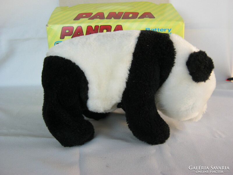 Retró elemes játék plüss panda mackó dobozában