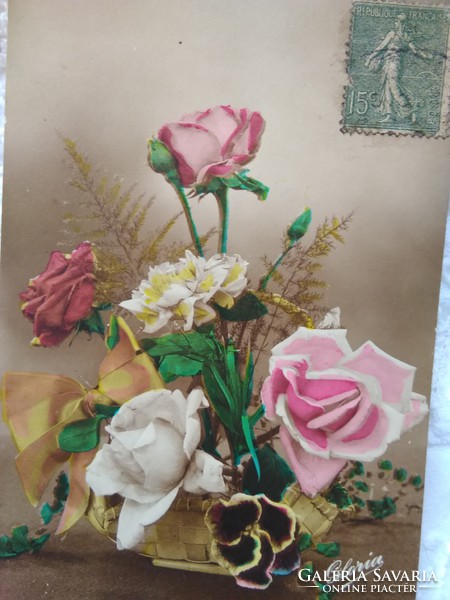 Antique New Year French hand colored postcard / greeting card with bouquet of roses 1918
