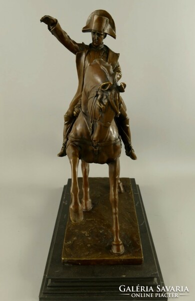 Napóleon a lovon - bronz szobor műtárgy