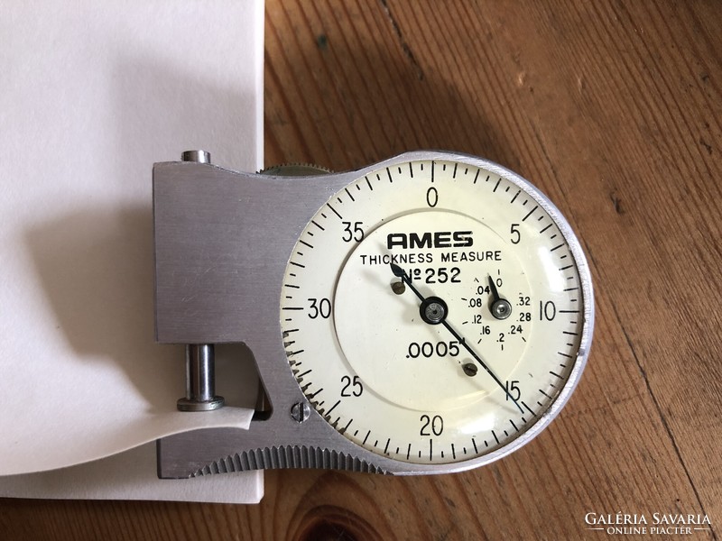 Ames thickness measure, manual thickness measuring tool