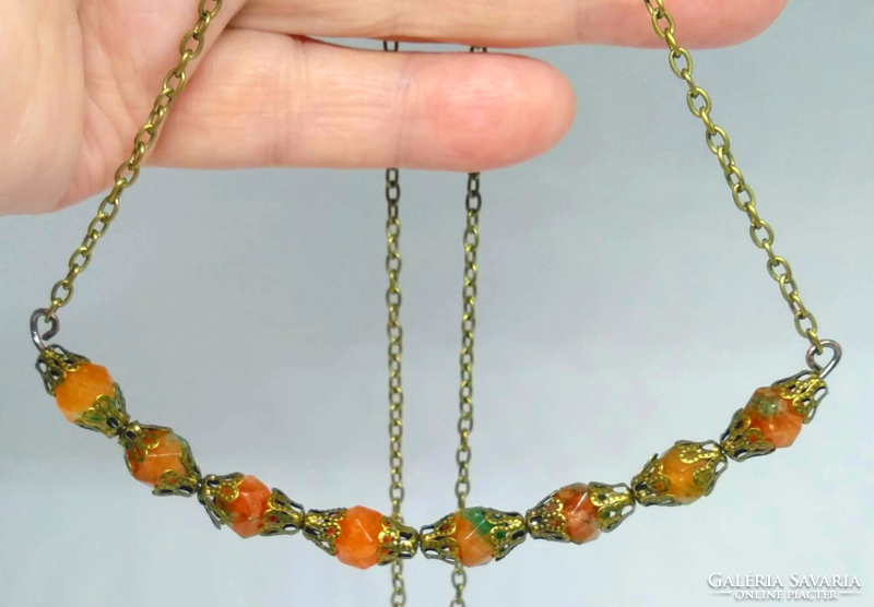 Necklace made of red-green jade, faceted 7 mm beads