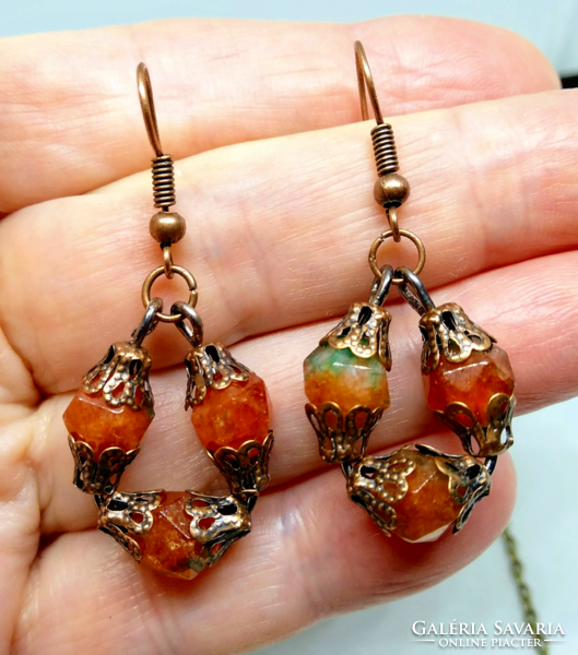 Earrings made of red-green jade, faceted 7 mm beads