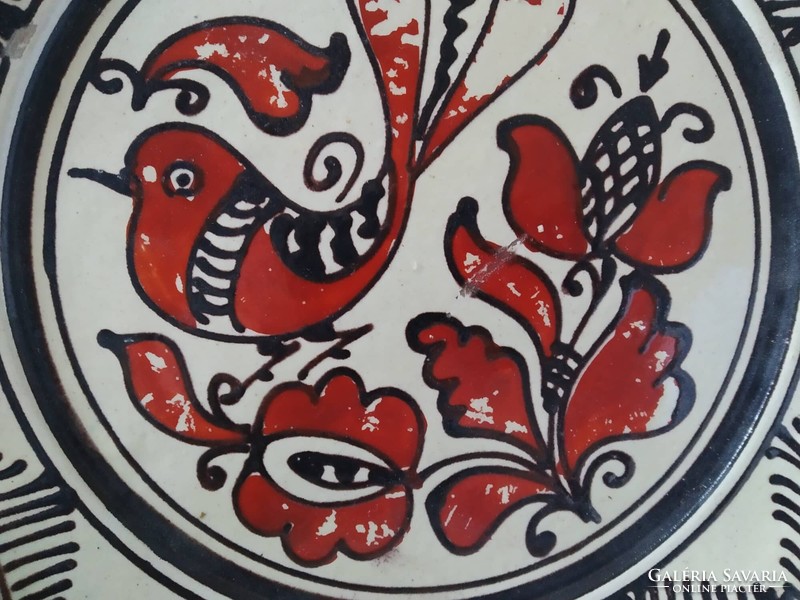 Korondi bird, red wall plate