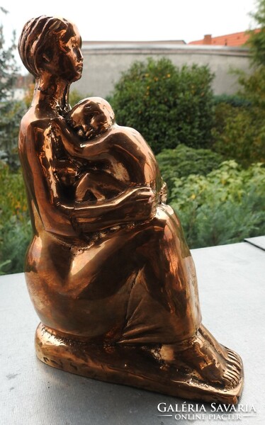 László Rajki (1939) - motherhood - copper sculpture small sculpture