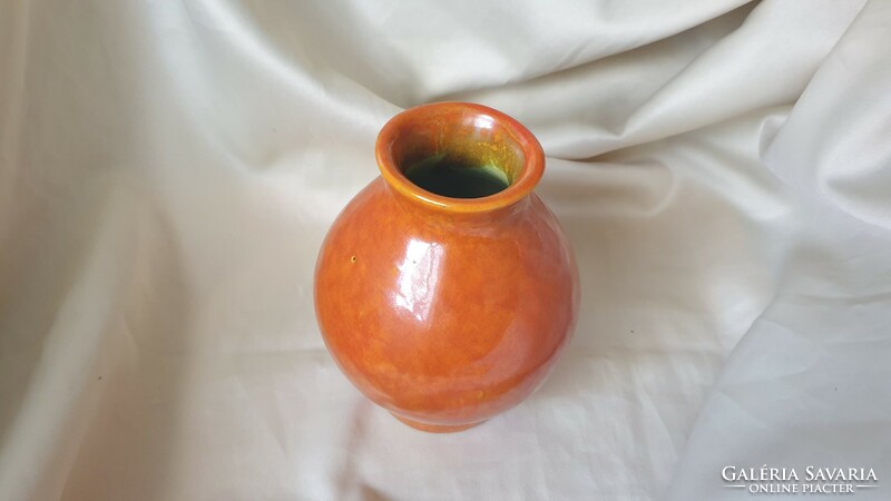 A ceramic vase by János Majoros is rare
