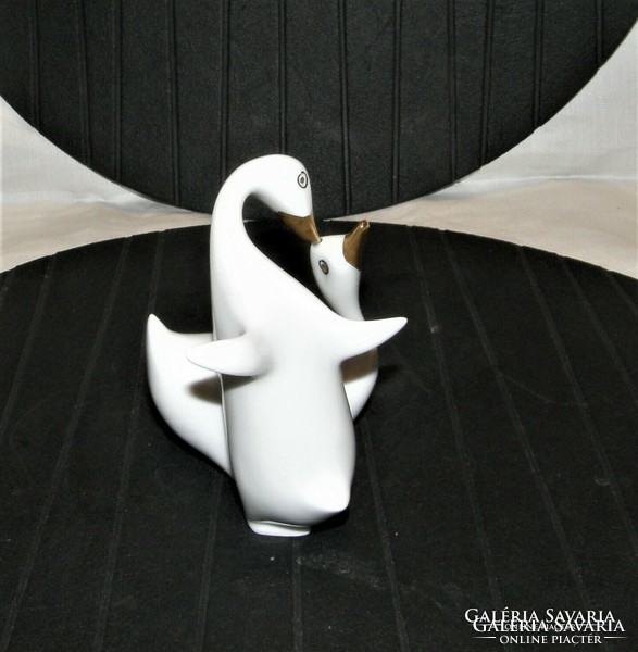 Goose pair of gold painted raven house porcelain