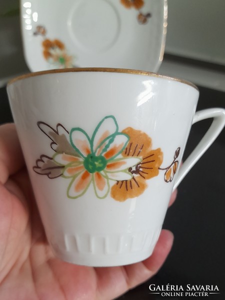 Lengyel porcelán kávés szettek virág motívummal -hibás