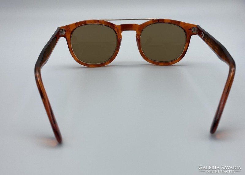 Vintage camel sunglasses