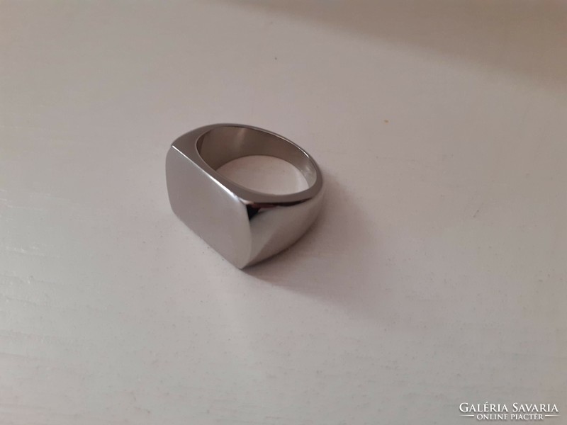 A noble steel signet ring in good condition