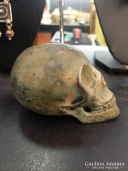 Bronze skull