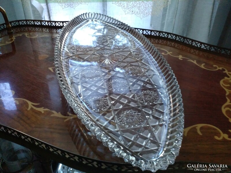 Giant crystal fish tray