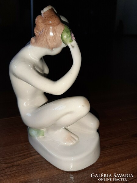 Aquincum porcelain nude
