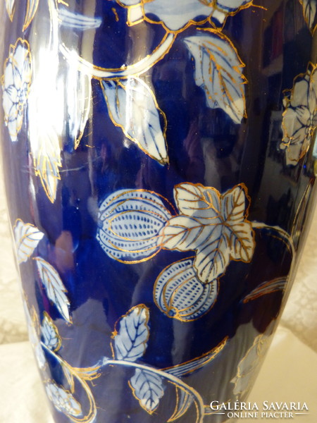 50 Cm. Far Eastern vase.