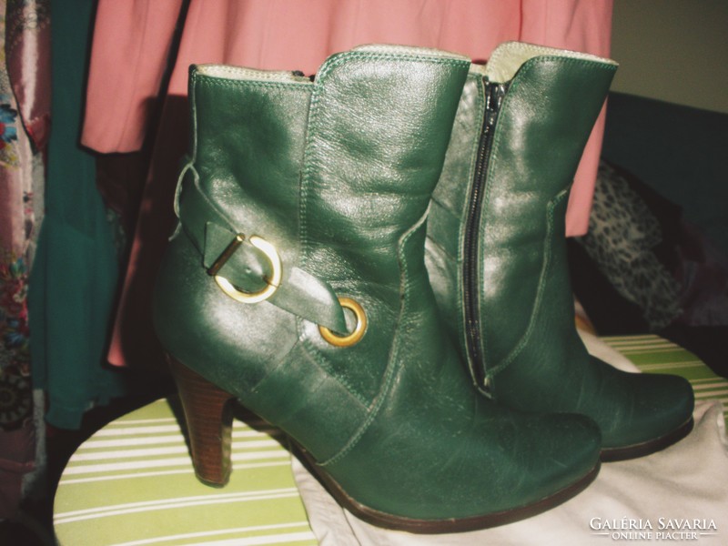 Green leather, lined boots ankle boots 38