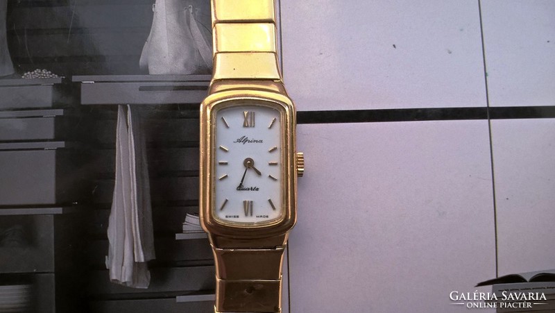 (K) alpina swiss women's luxury watch (nq1)