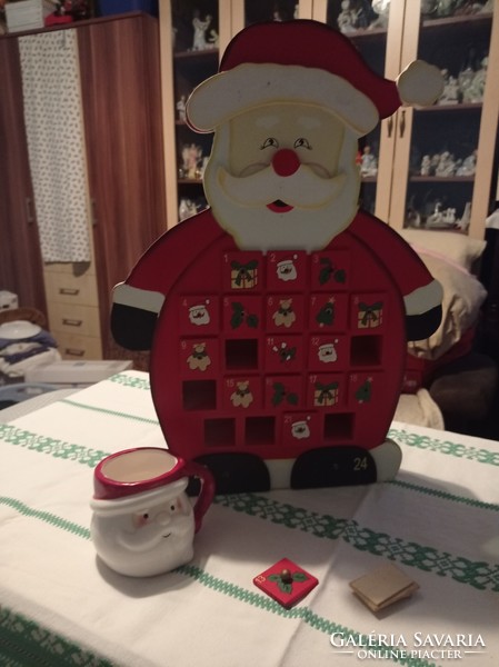47X35 cm wooden advent calendar with gift mug