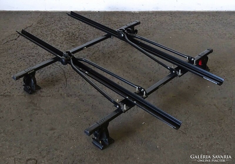 1I916 universal madige roof rack with 2 bicycle carriers