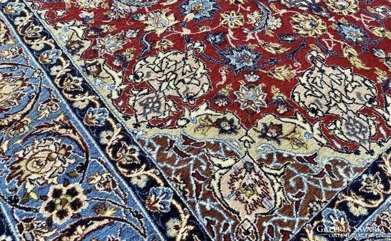 Isfahan perzsaszőnyeg selyemfonallal 174x109 cm
