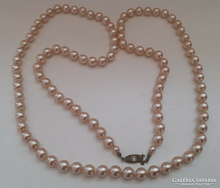 Retro long tekla pearl necklace knotted in beautiful condition