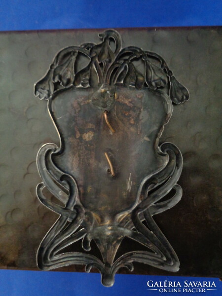 Art Nouveau coat of arms werböczy
