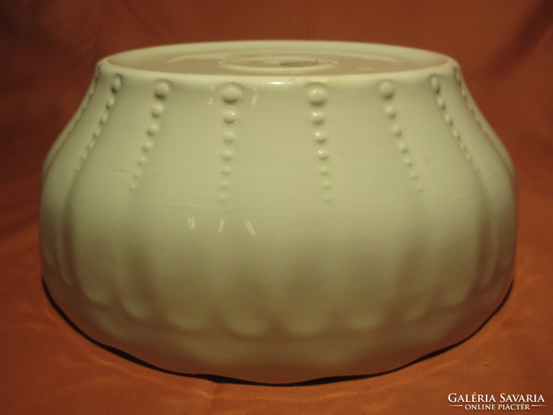 White granite bowl from Kispest (5)