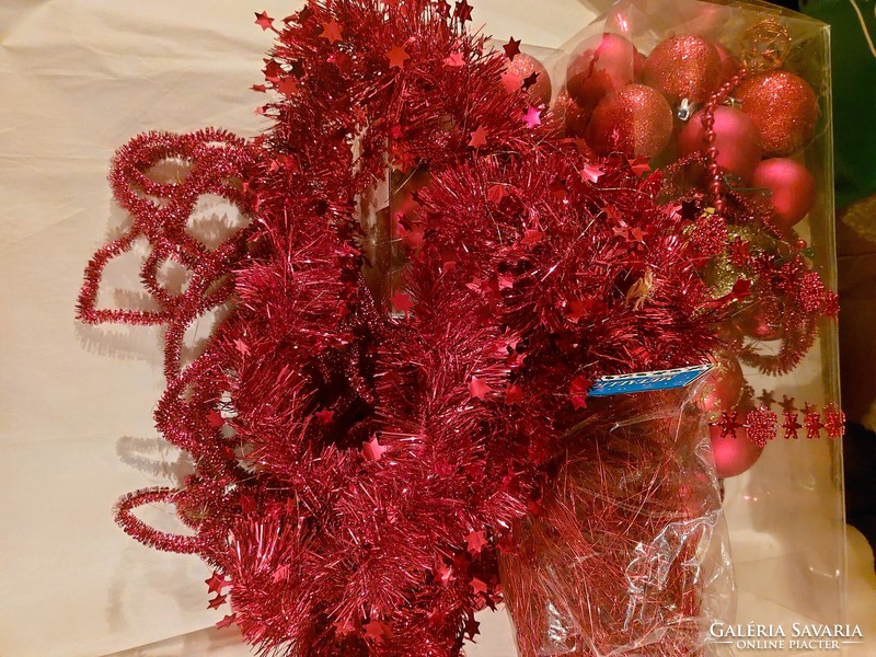 Hatalmas csomag karácsonyi dekoráció / piros színben