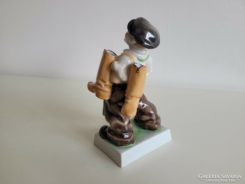 Old Herend Csapváry porcelain 1946 cobbler boy bootmaker figurine