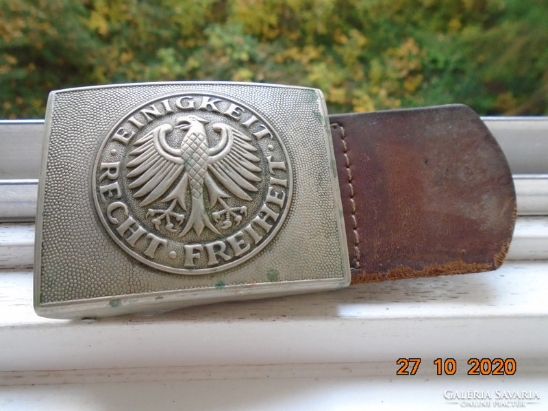 1960 West German military belt buckle with the inscription Bundeswehr einigkeit recht freiheit