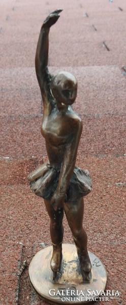 Bronze figurine: skater woman - indicated