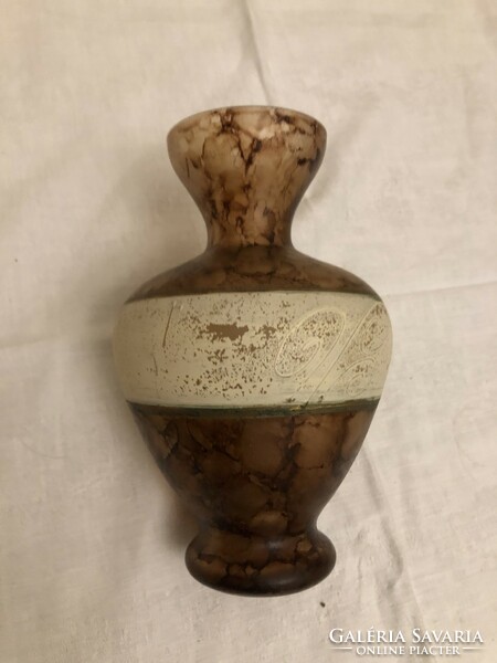 Barna üveg váza 18 cm