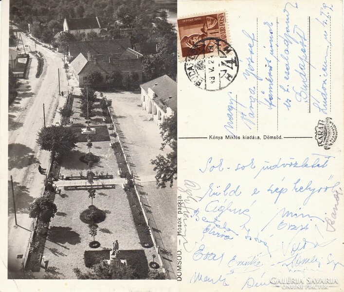 Dömsöd Hősök parkja 1943    .Posta van !