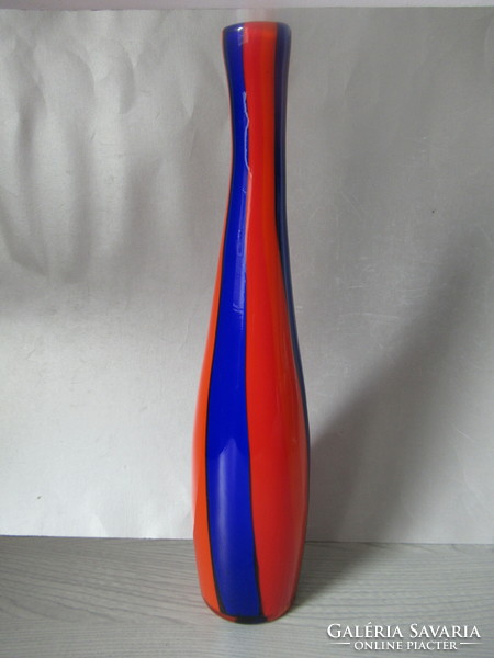 Modern, dekoratív nagyváza (42,5 cm)